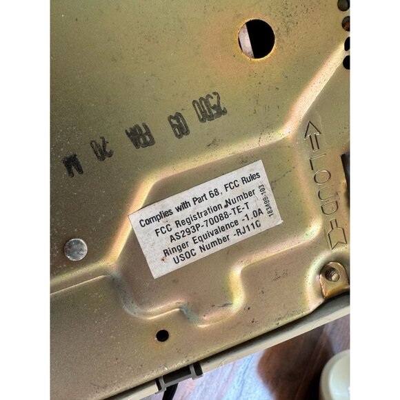 Vintage ITT Beige Push-Button Landline Phone Coiled Cord PROP Untested RJ11C 70s - Picture 4 of 9